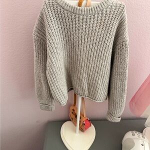 Zara Light Gray Crew Neck Sweater